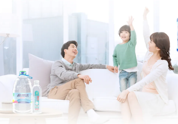 立秋｜润燥养肺正其时，科学喝水缓“秋燥”